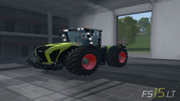 Claas-Xerion-4500