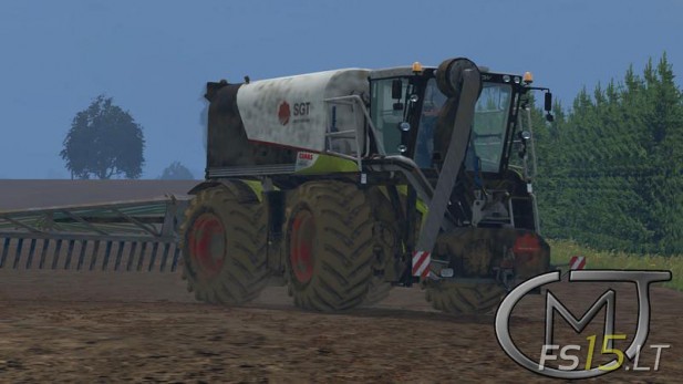 Claas-Xerion-4000-Saddle-Trac
